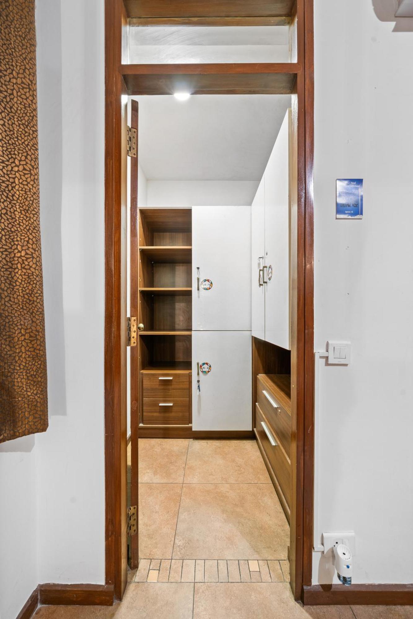Jugglers Rest Boho Style 4 Bedroom Spacez Luxury Hostel Bangalore