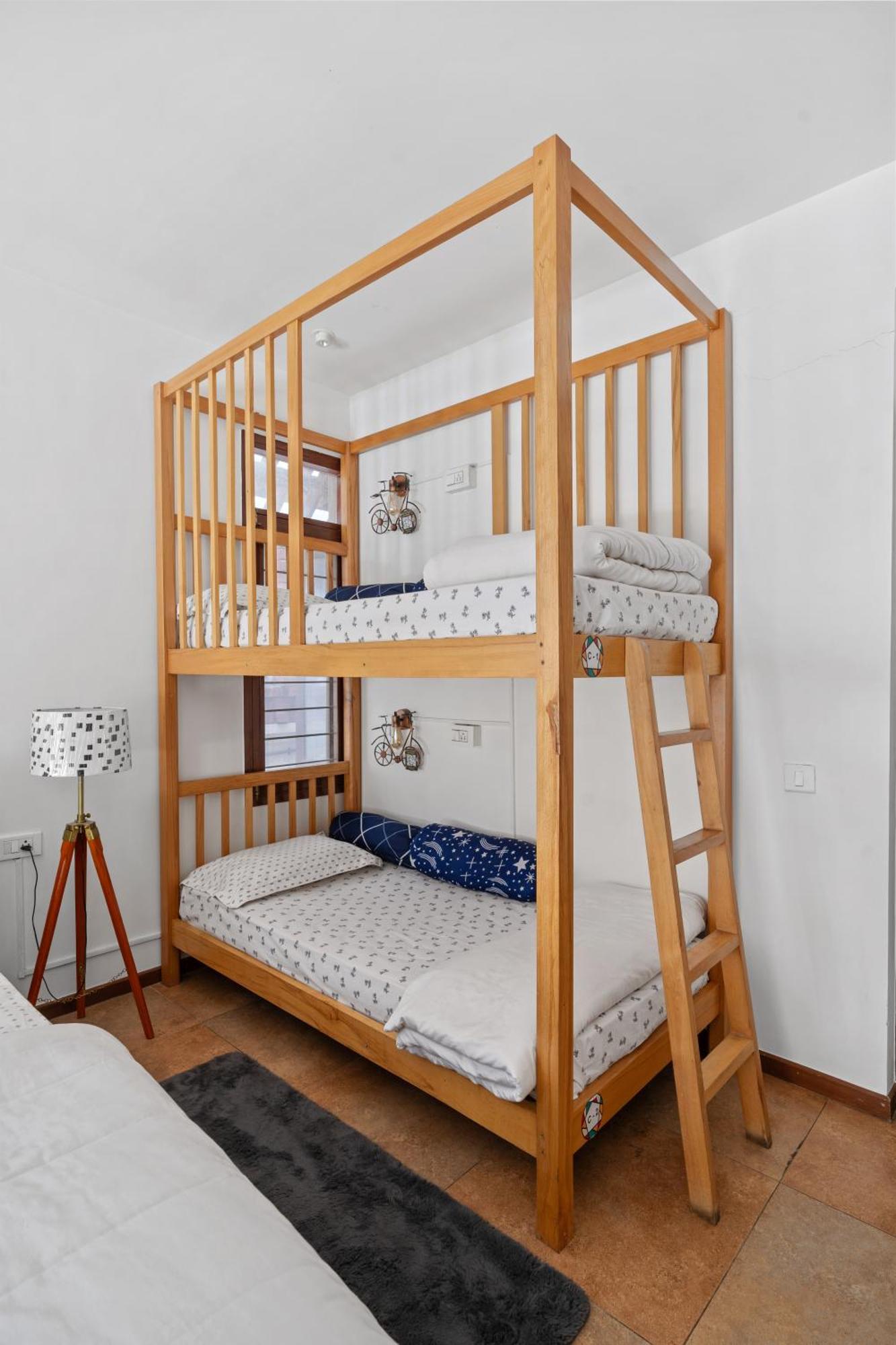 Hostel Jugglers Rest Boho Style 4 Bedroom Spacez Luxury Bangalore