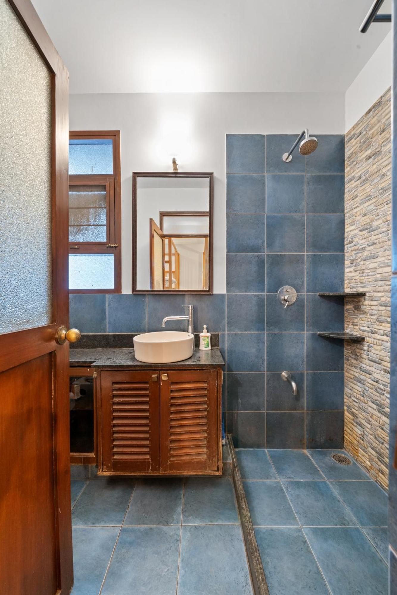 Hostel Jugglers Rest Boho Style 4 Bedroom Spacez Luxury