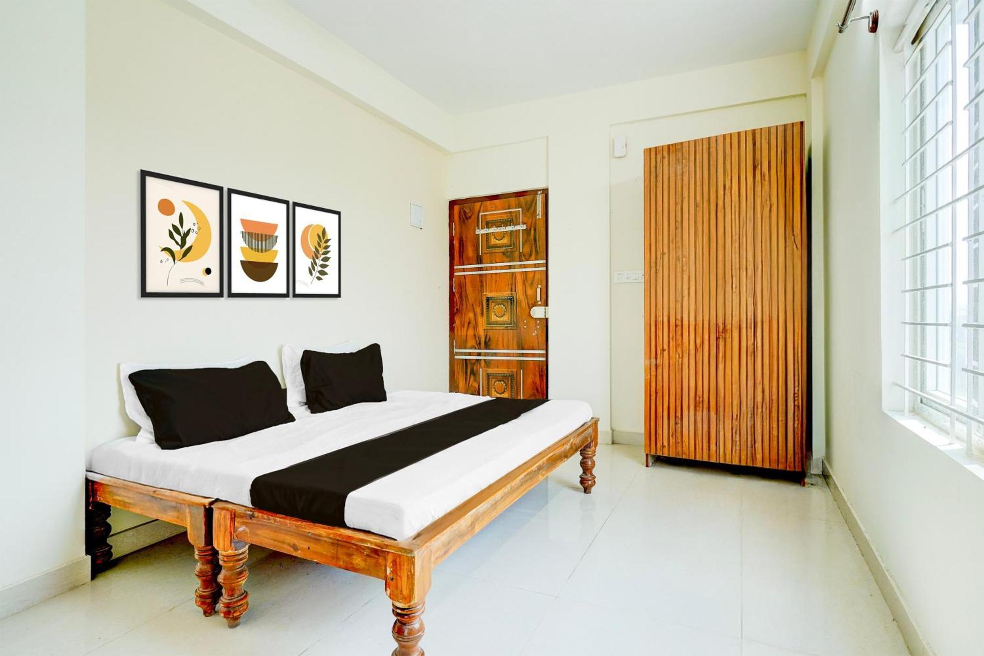 O Paradise Living Hotel 3*