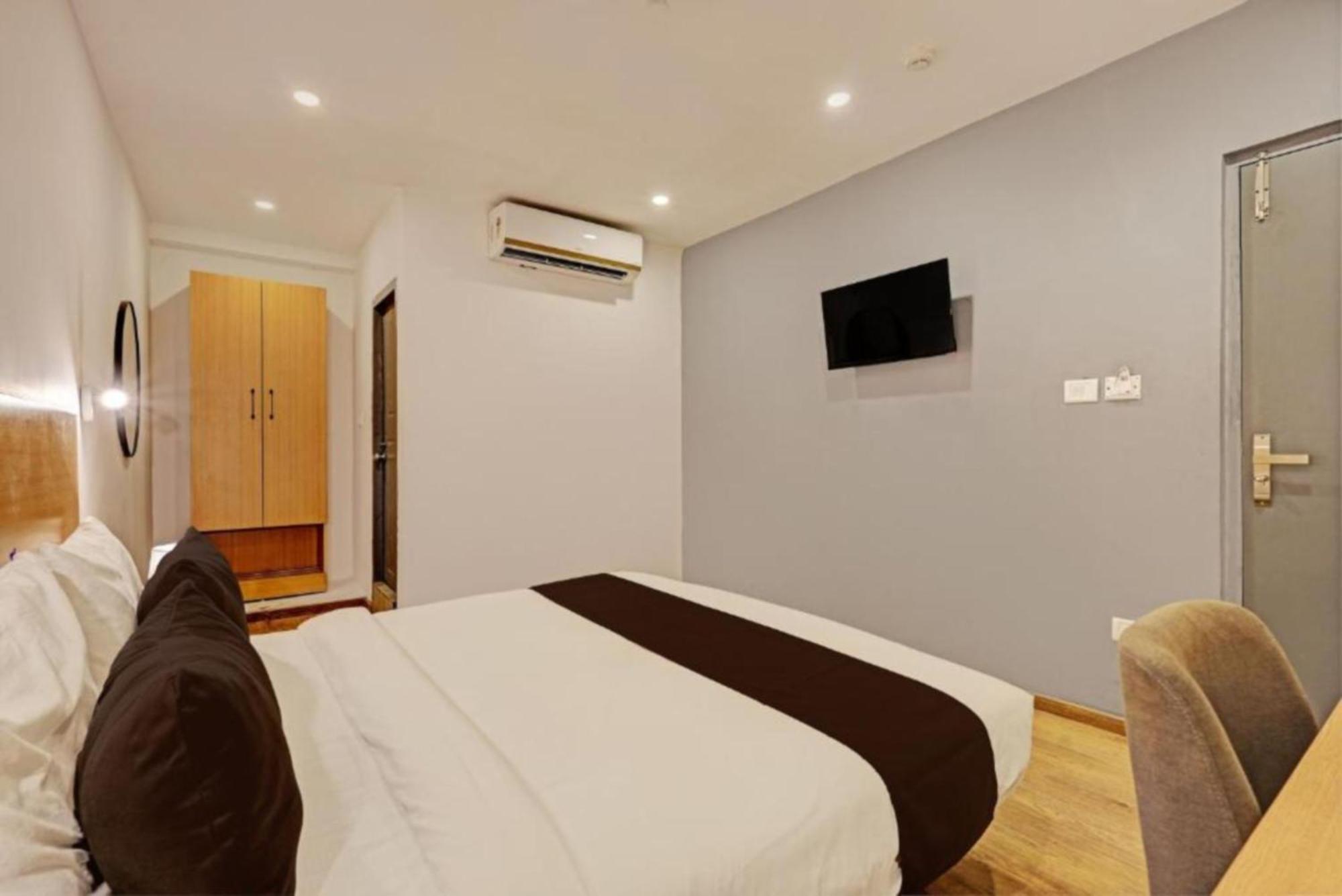 Collection O Ramamurthy Nagar 3* Bangalore