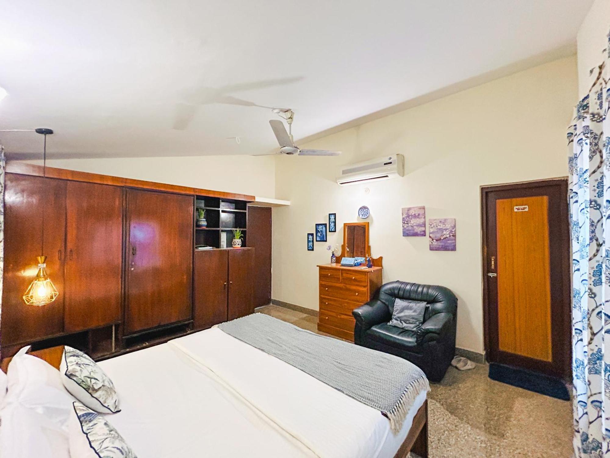 Cinecastle 3bhk Luxury Bangalore