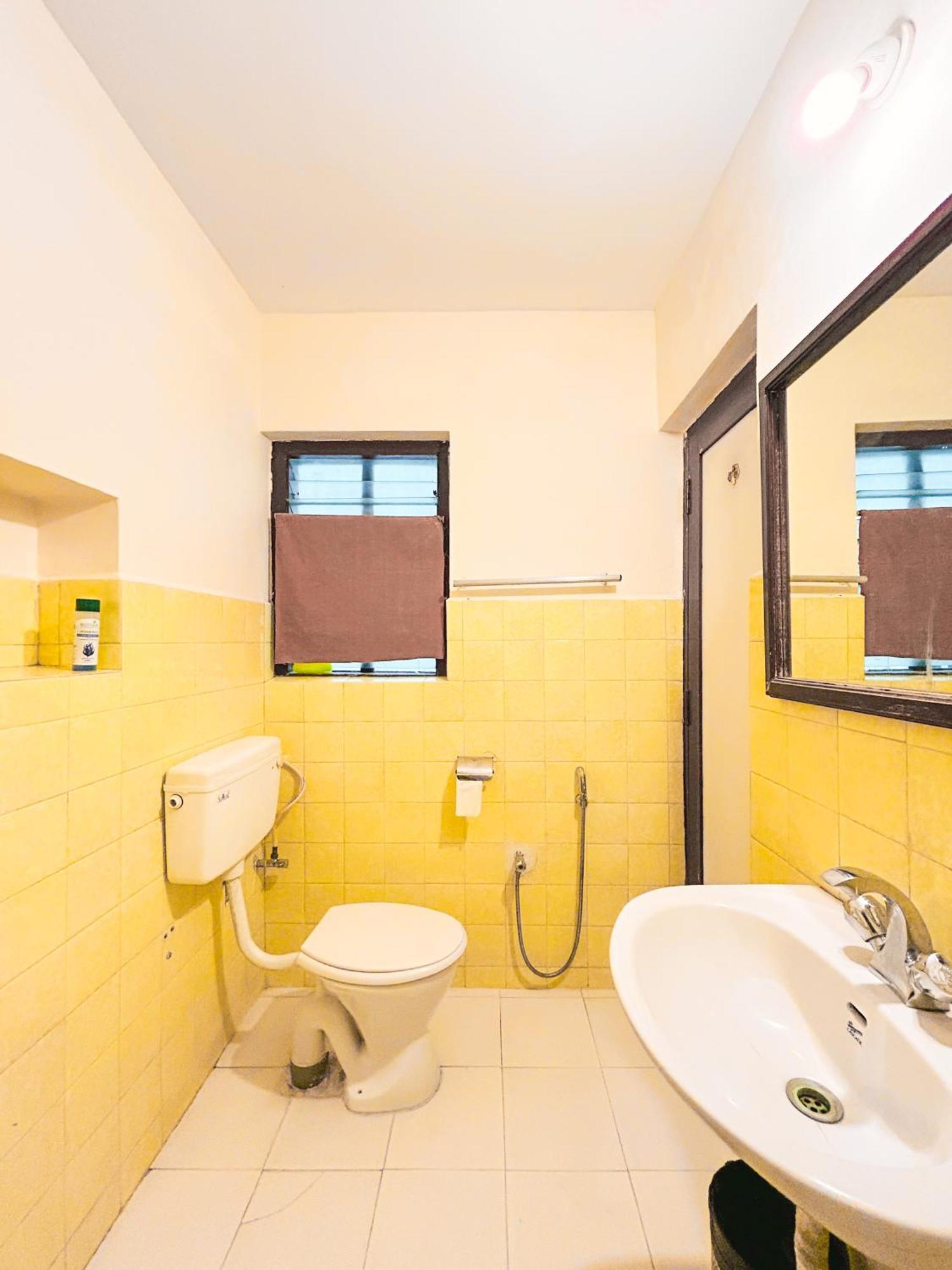 Cinecastle 3bhk Luxury Villa *