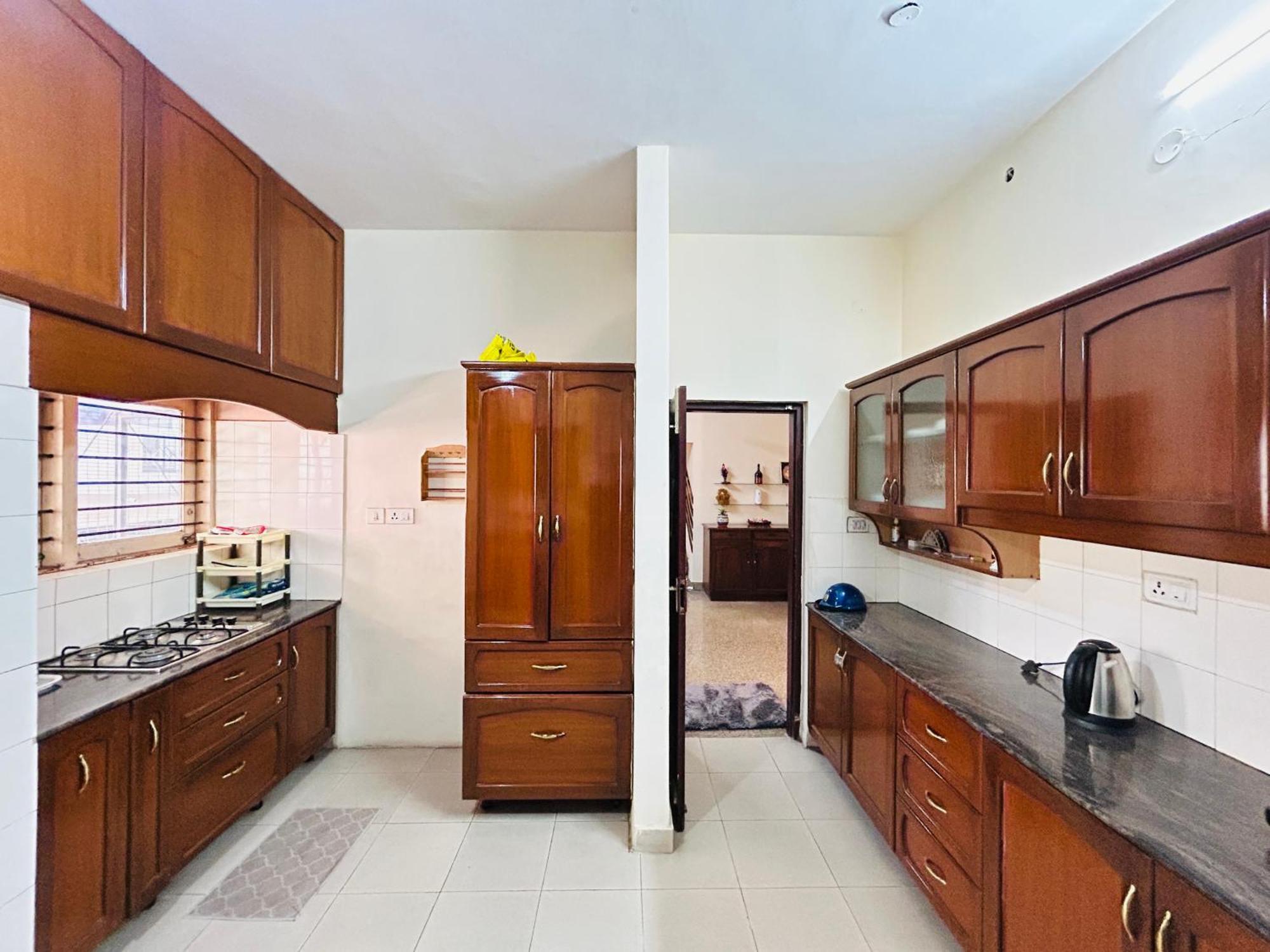 Cinecastle 3bhk Luxury * Bangalore