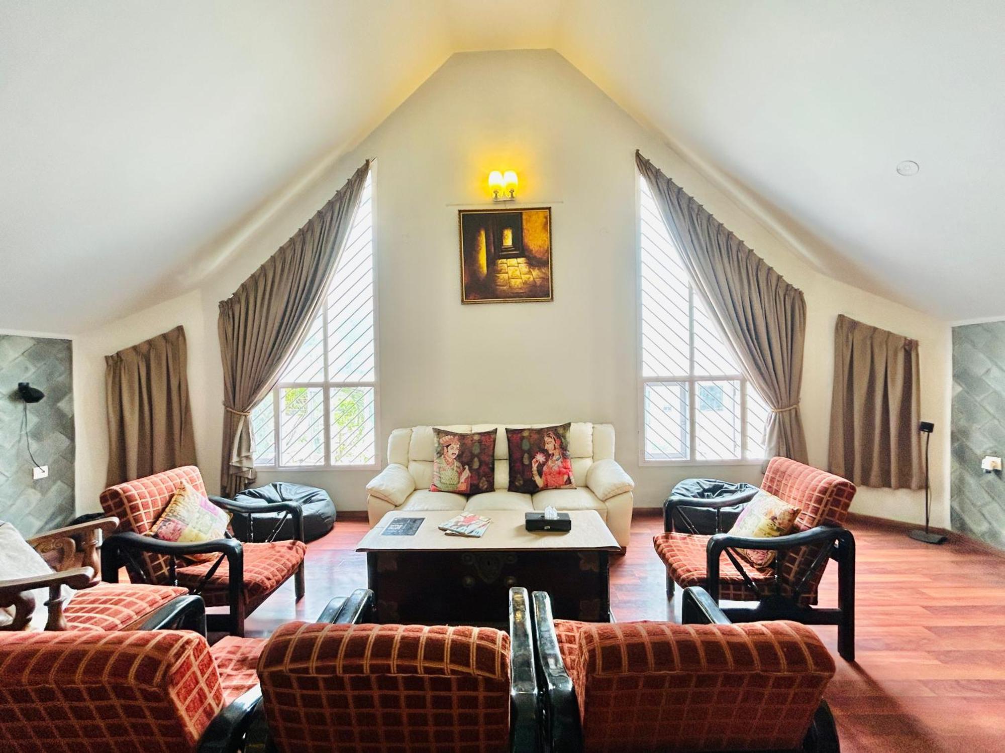 Garden Bliss 3bhk Luxury Villa *
