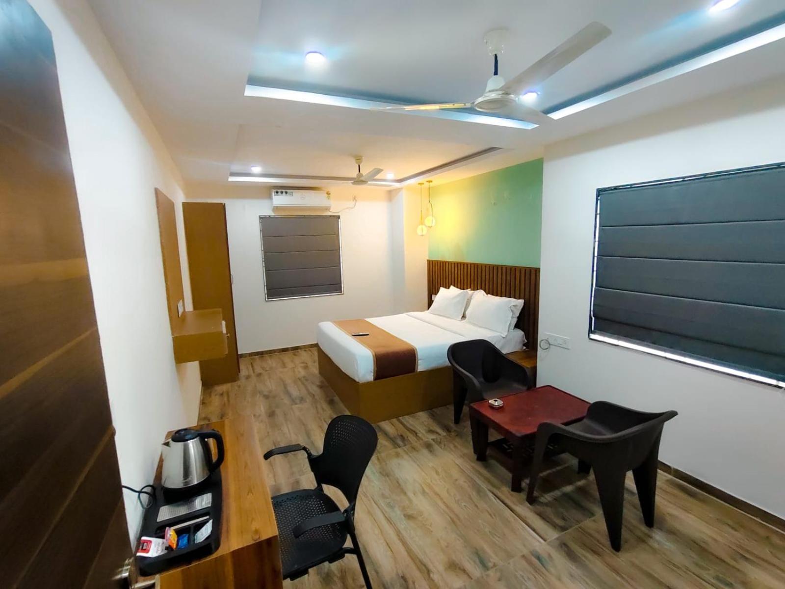 Morning Glory Hotel