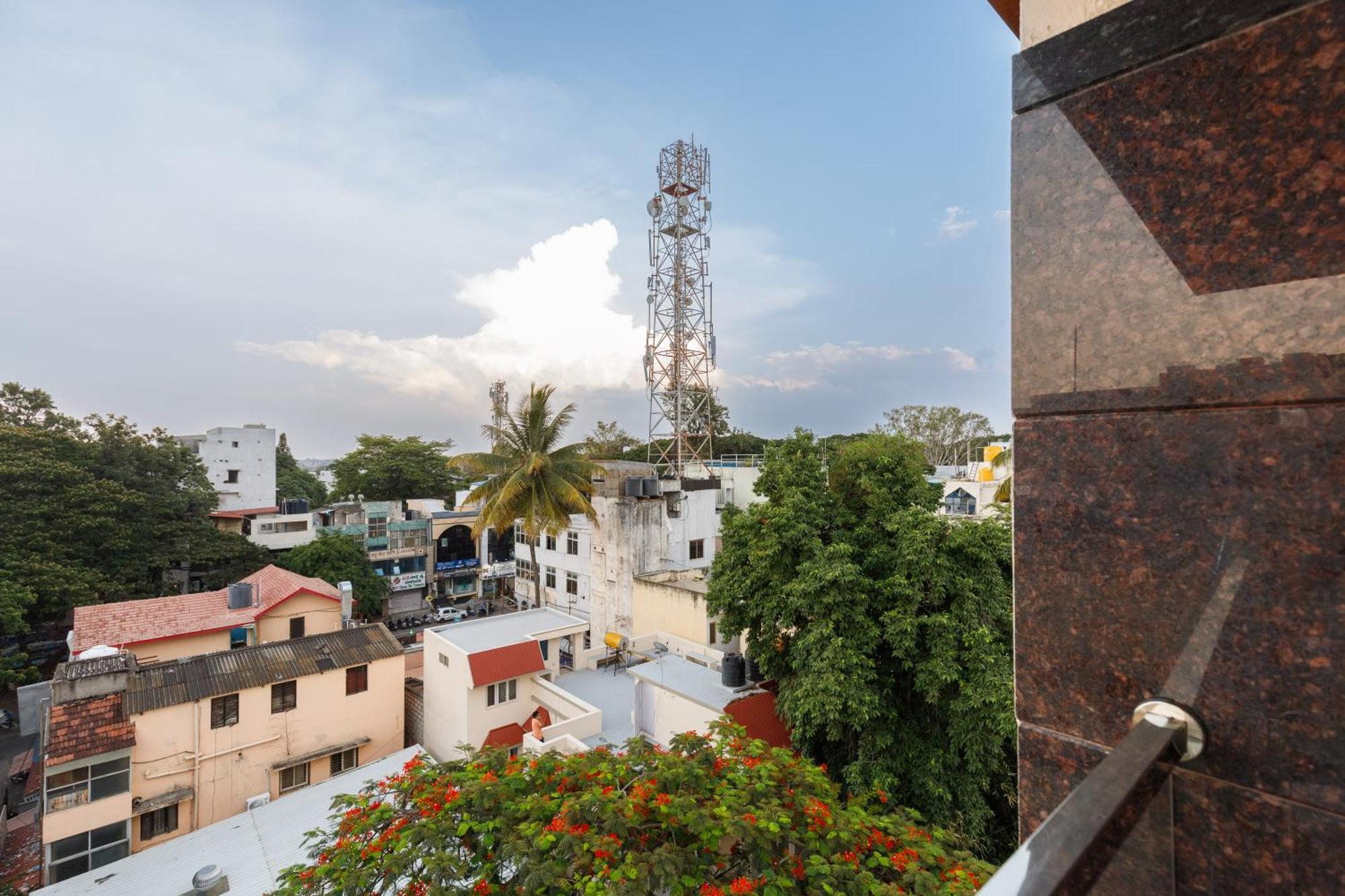 Move-inn Obs Serviced Koramangala Apartment *