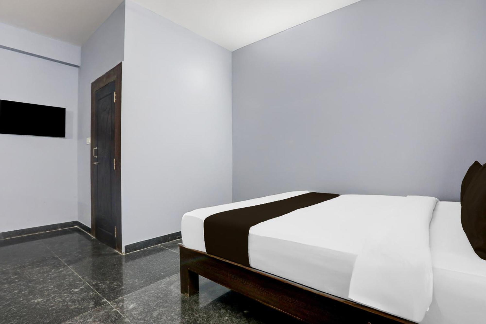 Hotel Collection O Kengeri Bus Terminal Formerly Golden Keys *