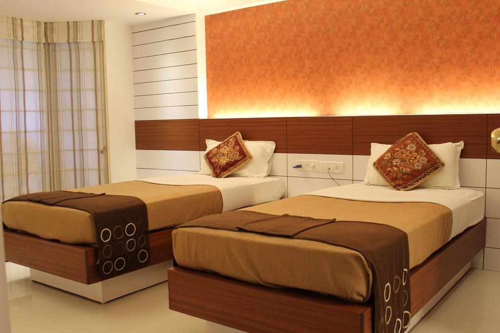 Bed & Breakfast Terrace Gardens Bangalore