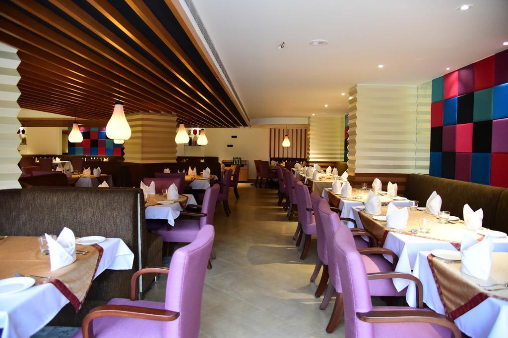 The Royal Comfort Hotel 3*