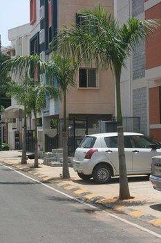Oyo Indiranagar 100 Ft Road Hotel Bangalore