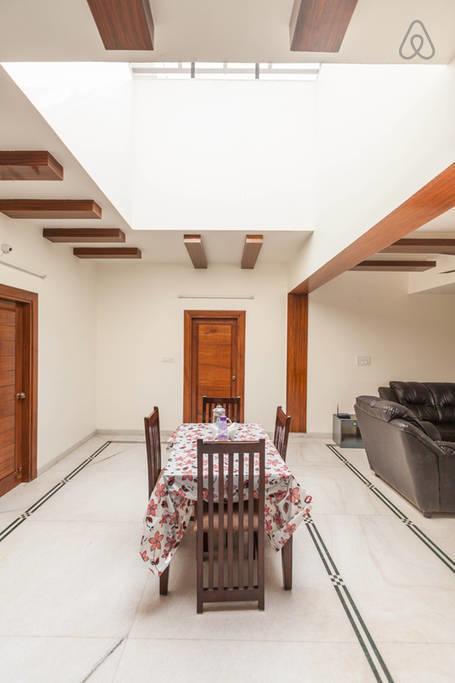 Eyrie Service Apartments Guest house Bangalore