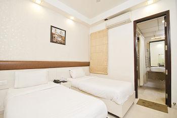 Oyo Rooms-mg Road Hotel Bangalore