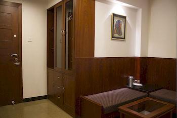Oyo Townhouse 6 Koramangala Sony Signal Hotel