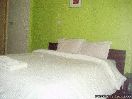 Hotel Transit Living 2*