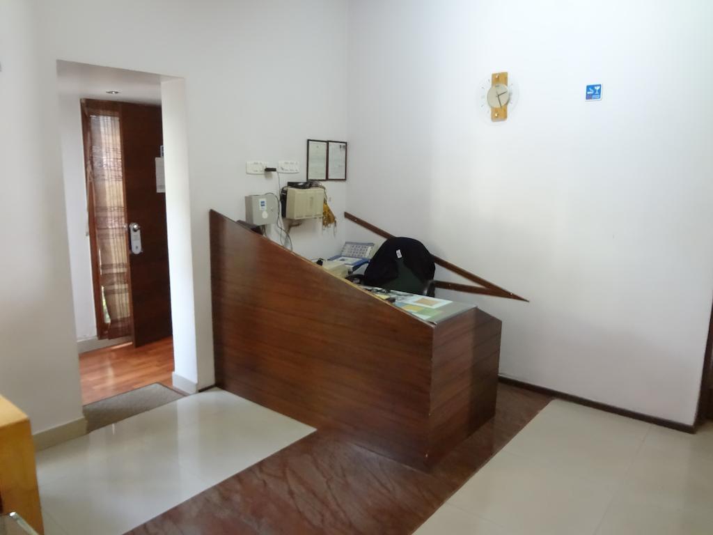 Compact Copper Quilt 2* Bangalore