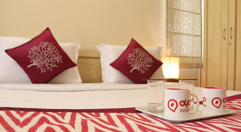 Falcon Residency Road Hotel