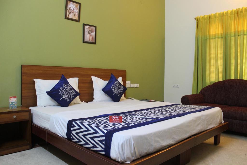 Oyo Apartments Shanthi Nagar Richmond Town 3*