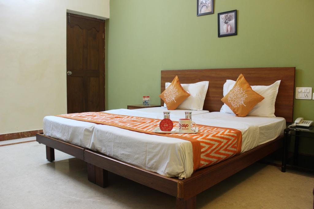 Oyo Apartments Shanthi Nagar Richmond Town 3*