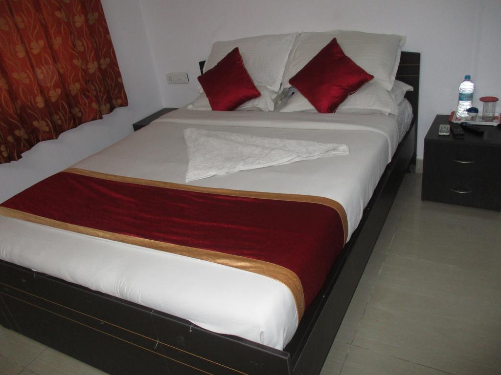 Apartment R & S Riviera Bangalore