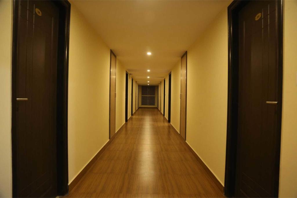 Hotel Trees