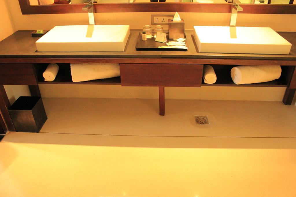 & Whitefield Hotel