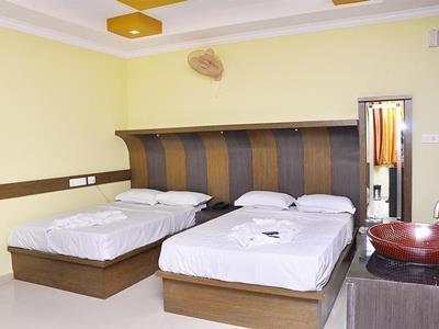 Hotel Oyo 436 Emirates 3*