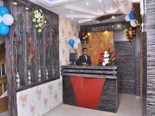 Oyo 436 Emirates Hotel Bangalore