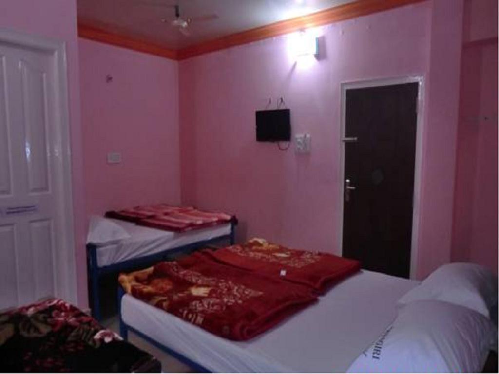 Honnagiri Residency Lodge