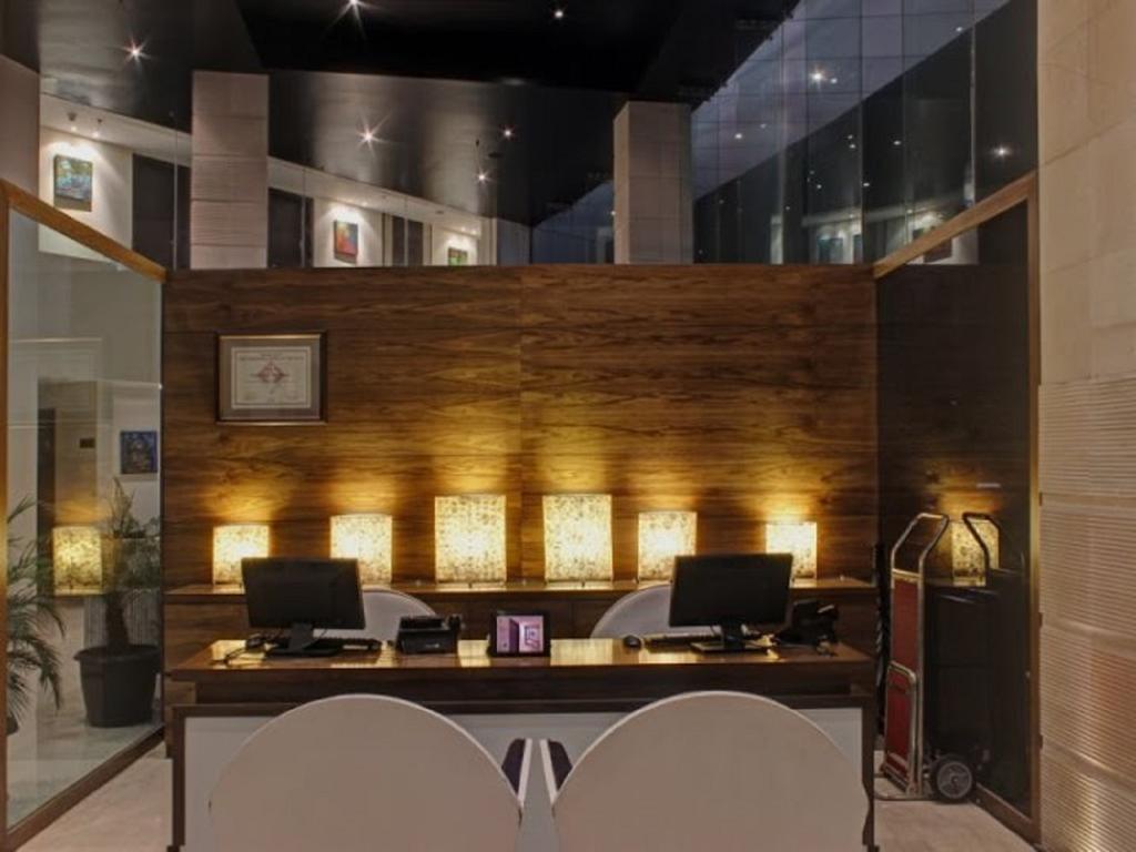 Svenska Design Hotel, Electronic City, Hotel