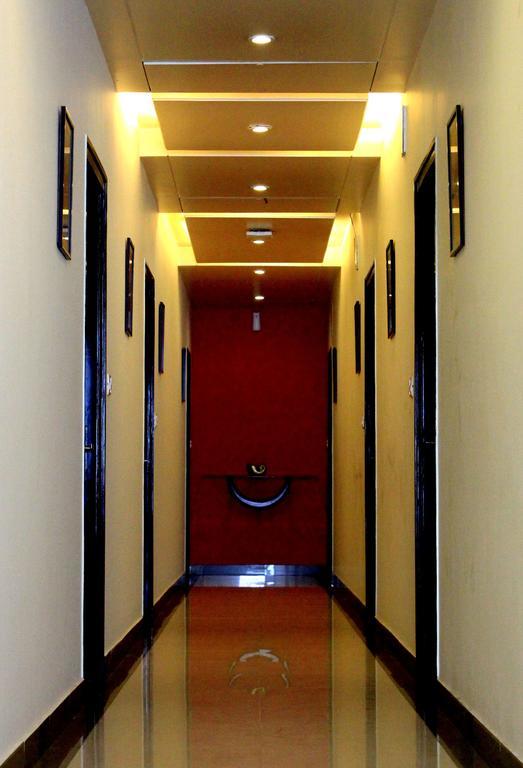 Hotel Oyo Rooms-mg Road 3*