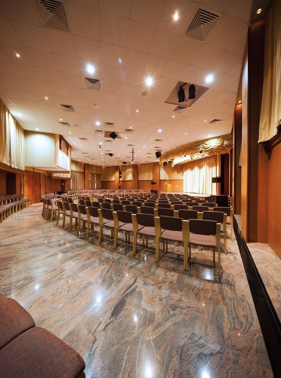 Saiacs Convention Hotel 3*