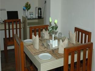 Hotel Manu Residency 2*
