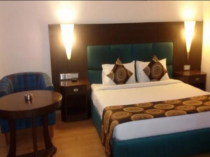Brigade Royale Hotel