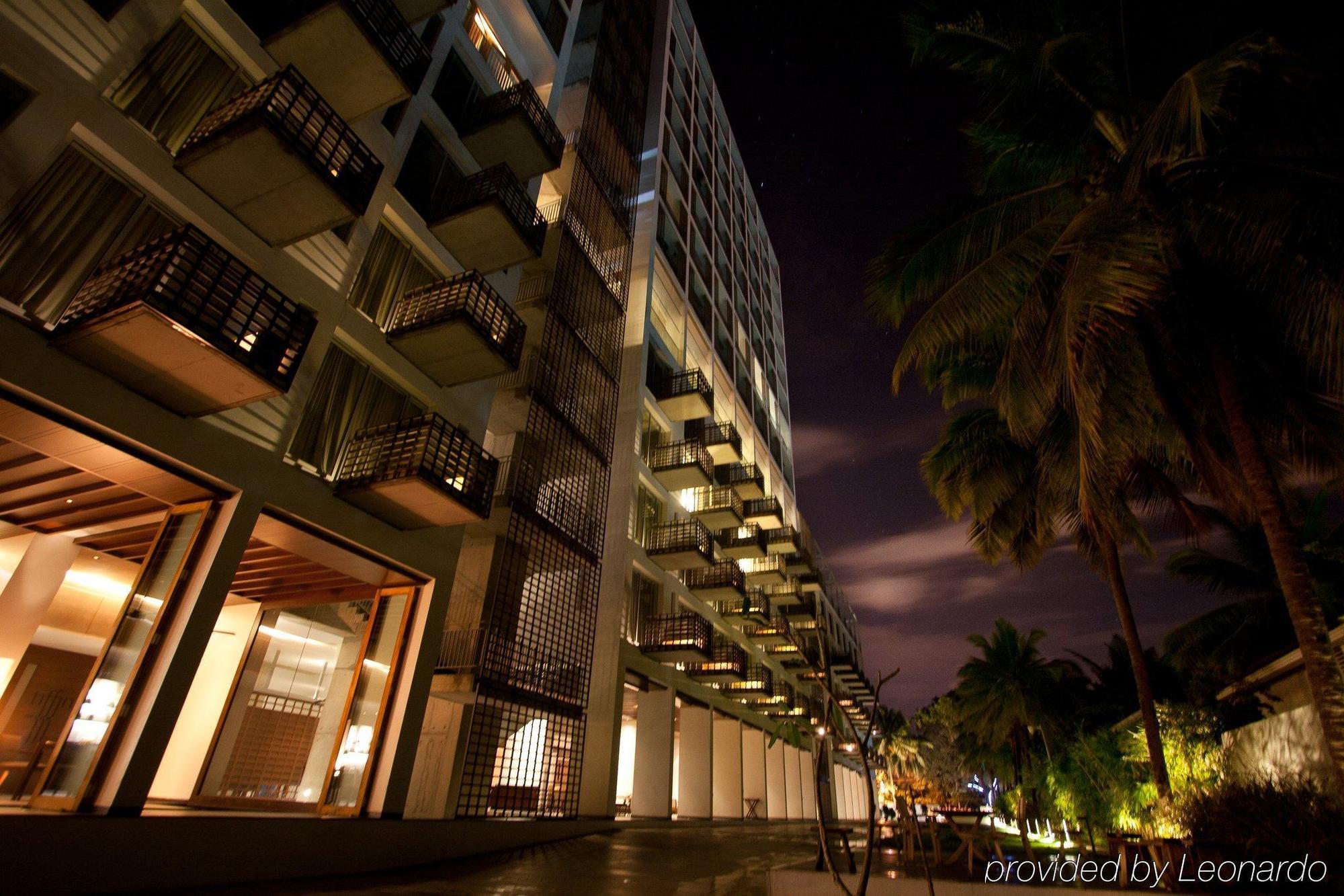 Hotel & Whitefield 4*