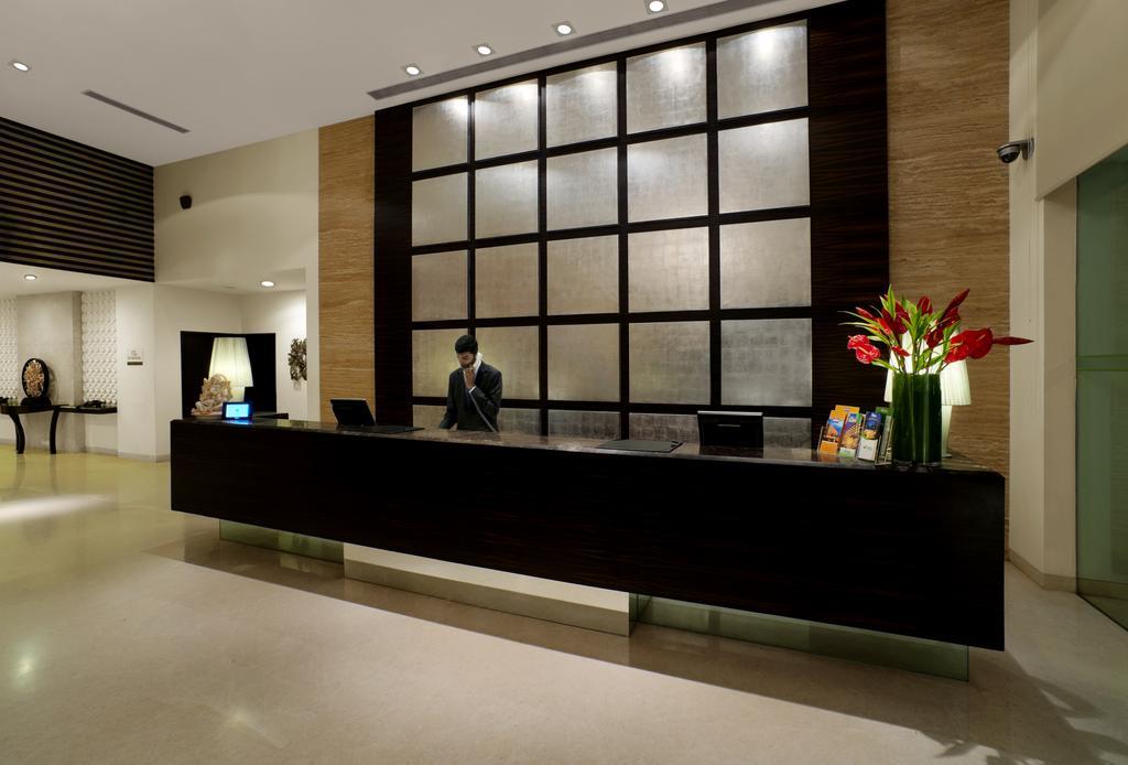 Radha Regent Electronic Hotel