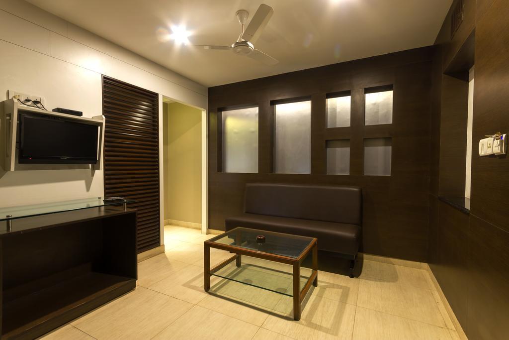 Sandhya Residency Hotel 3*