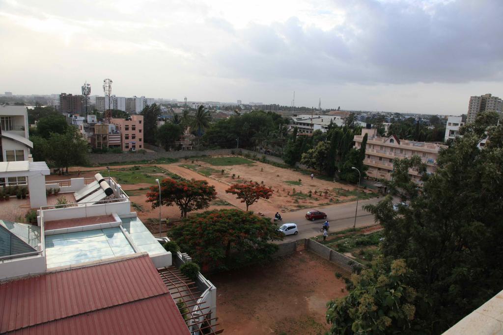 Apartment R & S Riviera Bangalore