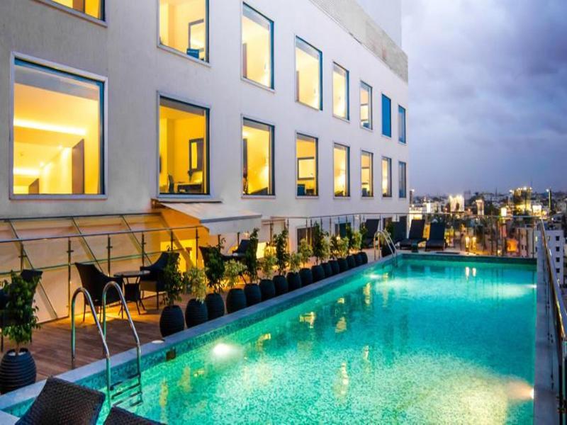 Hotel Howard Johnson By Wyndham, Hebbal,