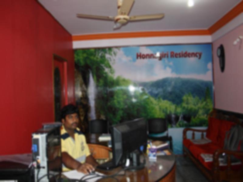 Lodge Honnagiri Residency