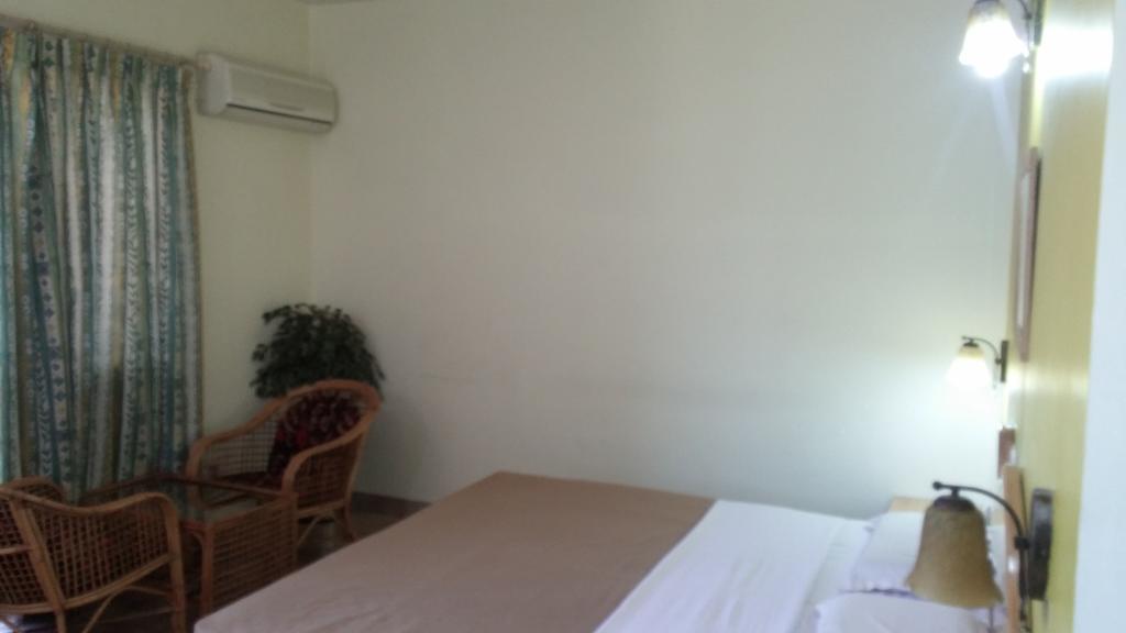 Tom'S Hotel
