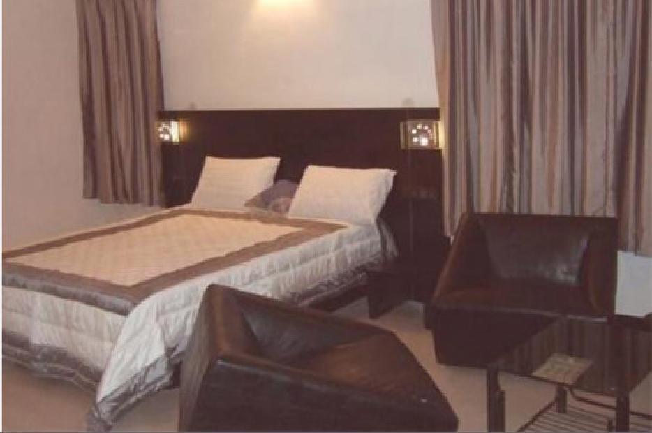 Hotel T.a.p. Gold Crest Bangalore