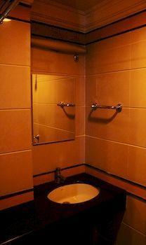 Capital O 333 Crystal Homes Bangalore