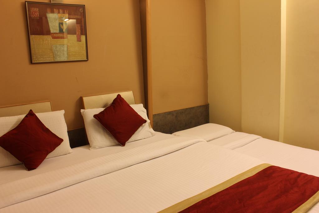 Hotel Manasa Paradise 3*