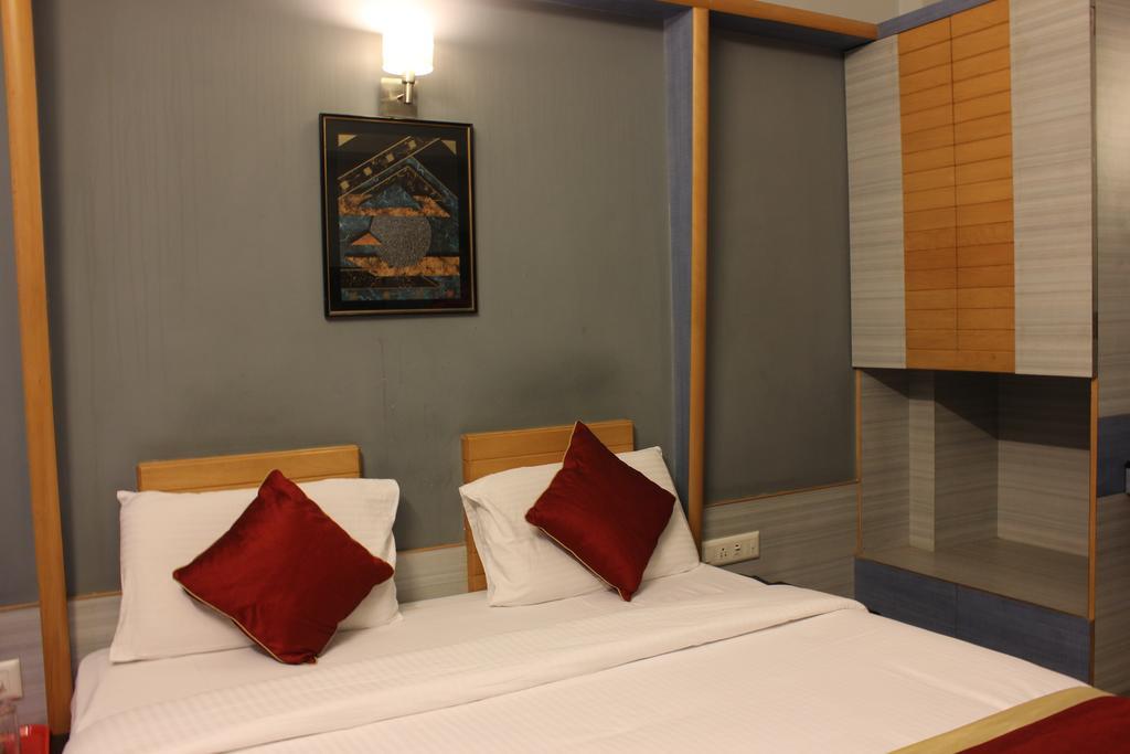 Hotel Manasa Paradise 3*