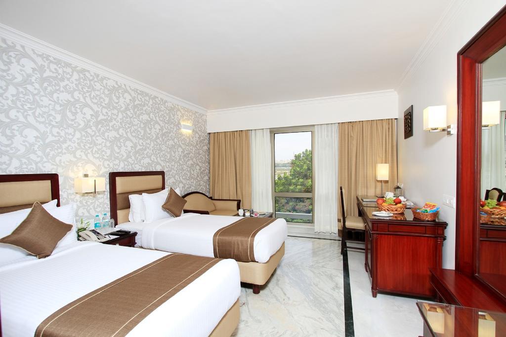 Hotel The Rialto 3*