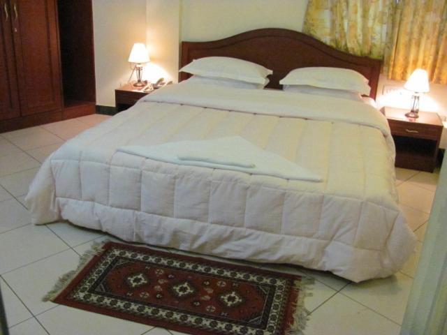 Hotel Atithi Grand Bangalore