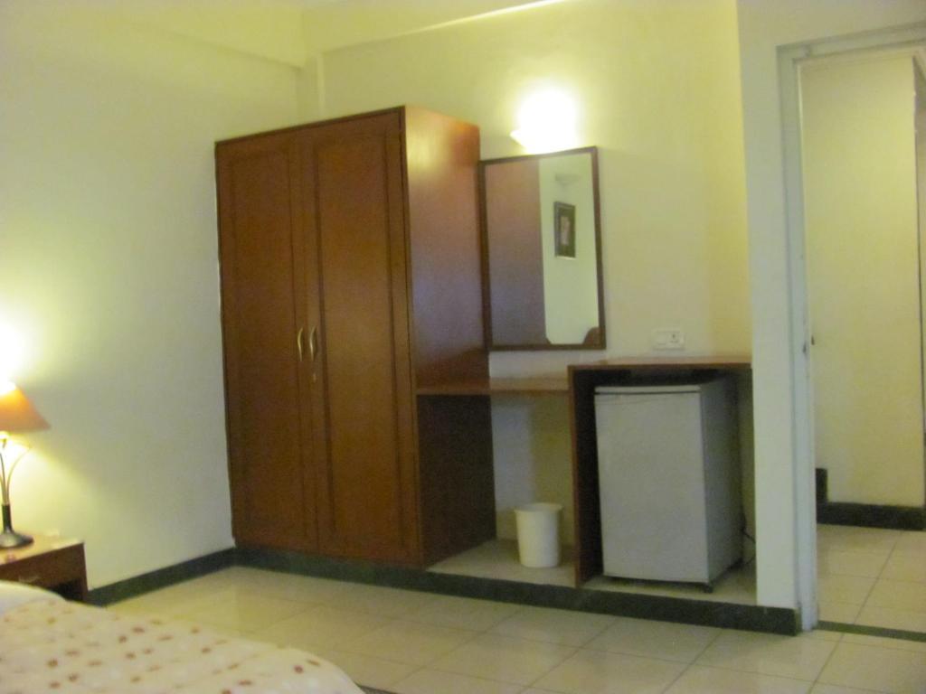 Hotel Atithi Grand