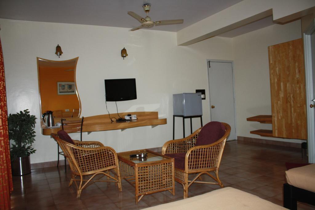Hotel Tom'S Hotel 3*