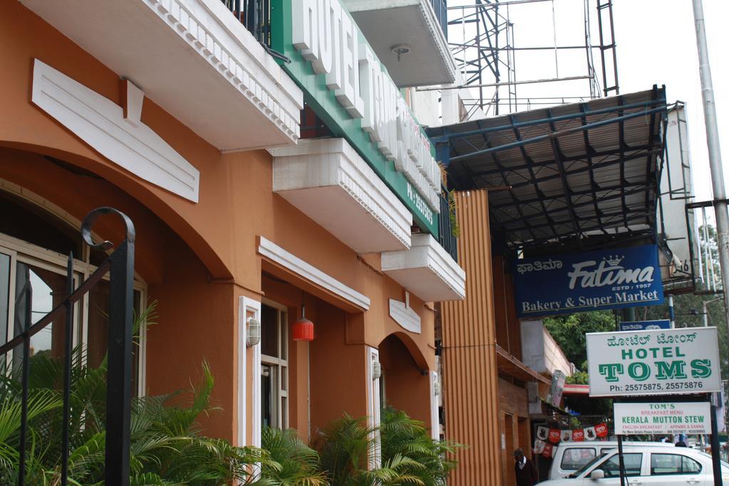 Hotel Tom'S Hotel 3*